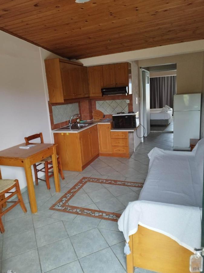 Halikoura Beach Apartments Stoúpa Exterior foto